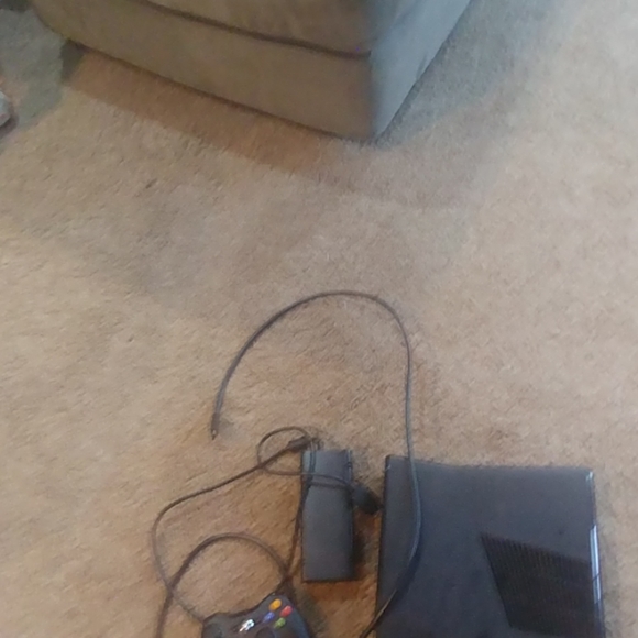 Xbox360 - Picture 3 of 3